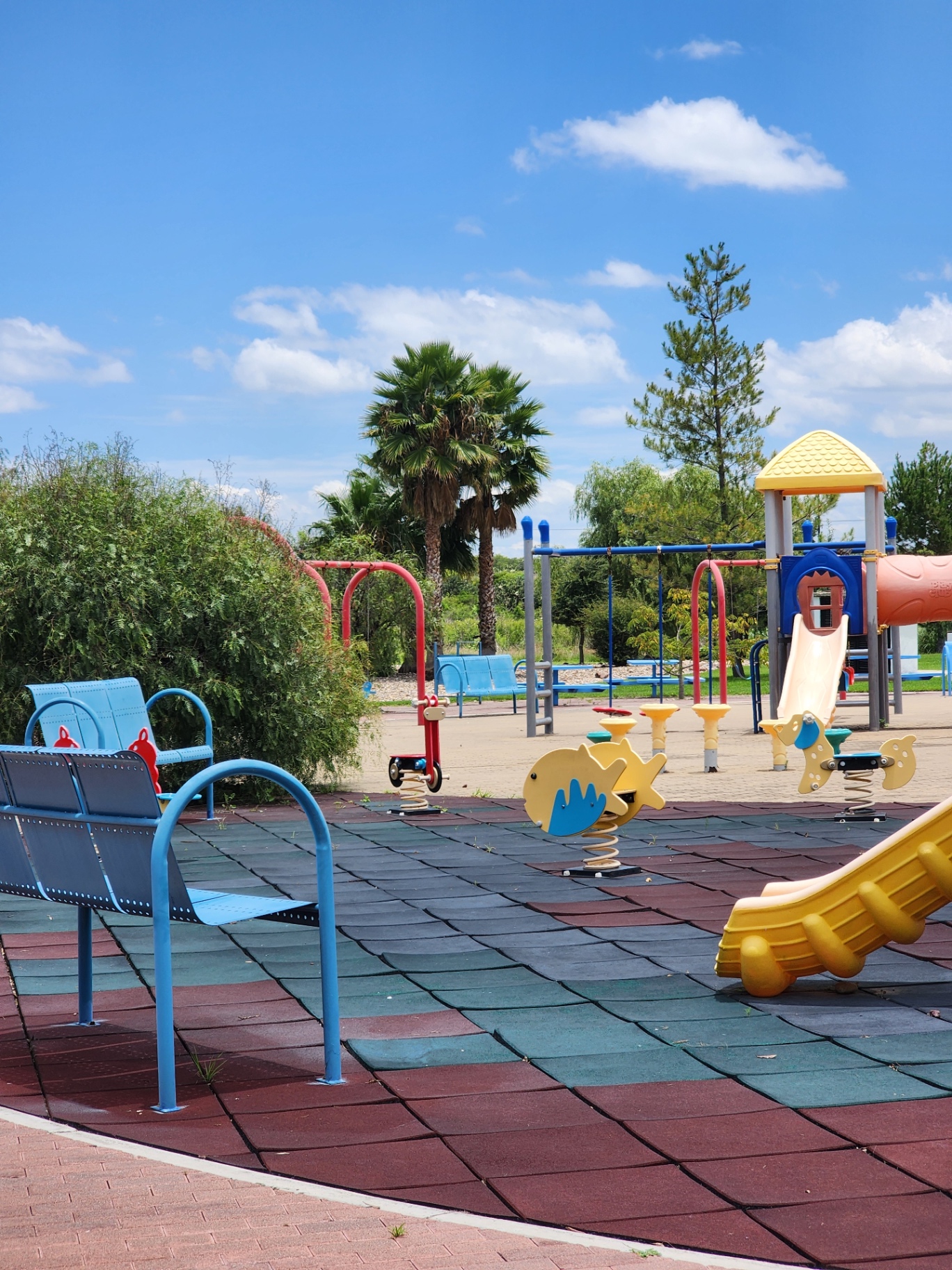 Área de juegos infantiles