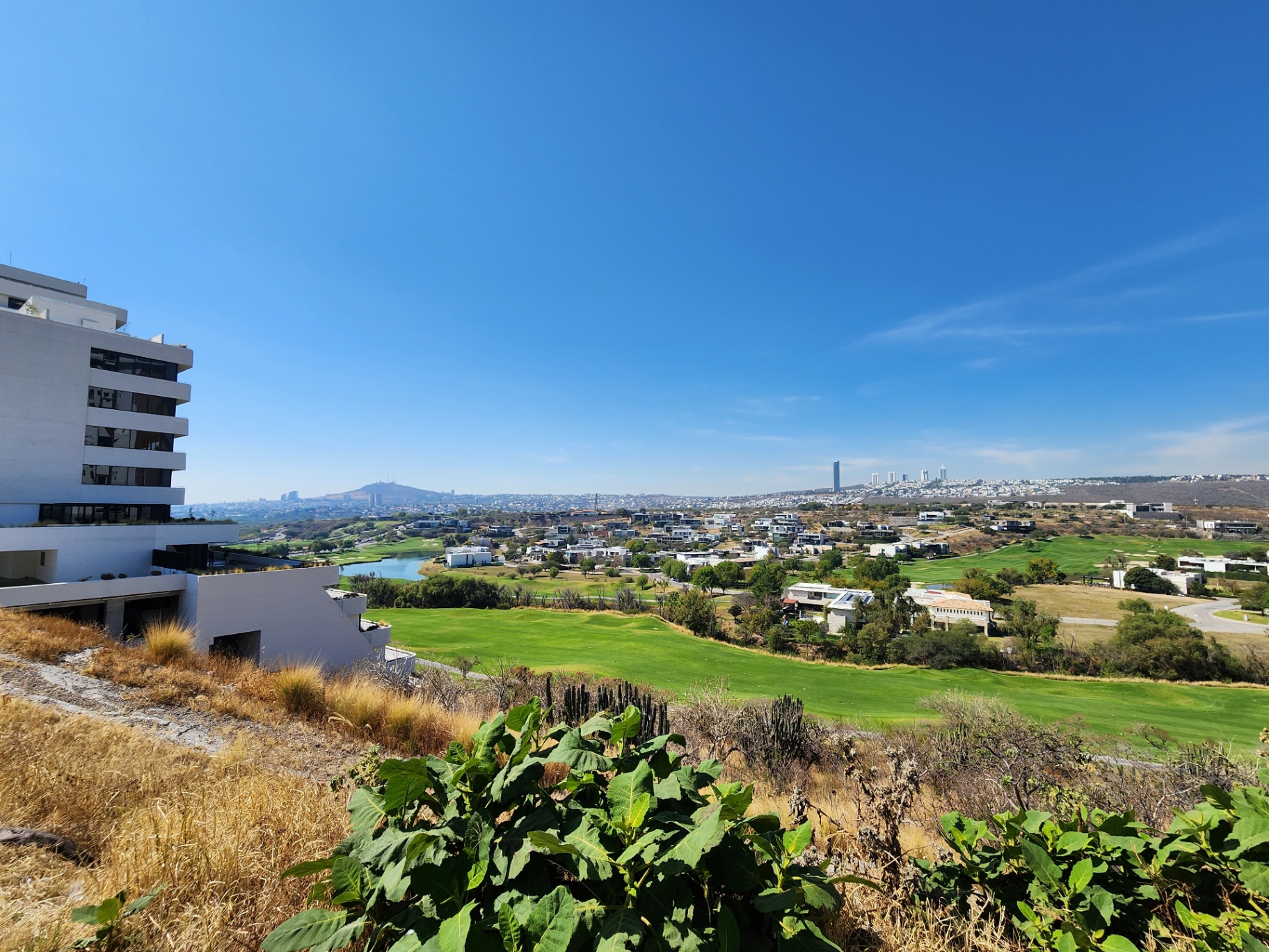 Vista hacia el campo de golf