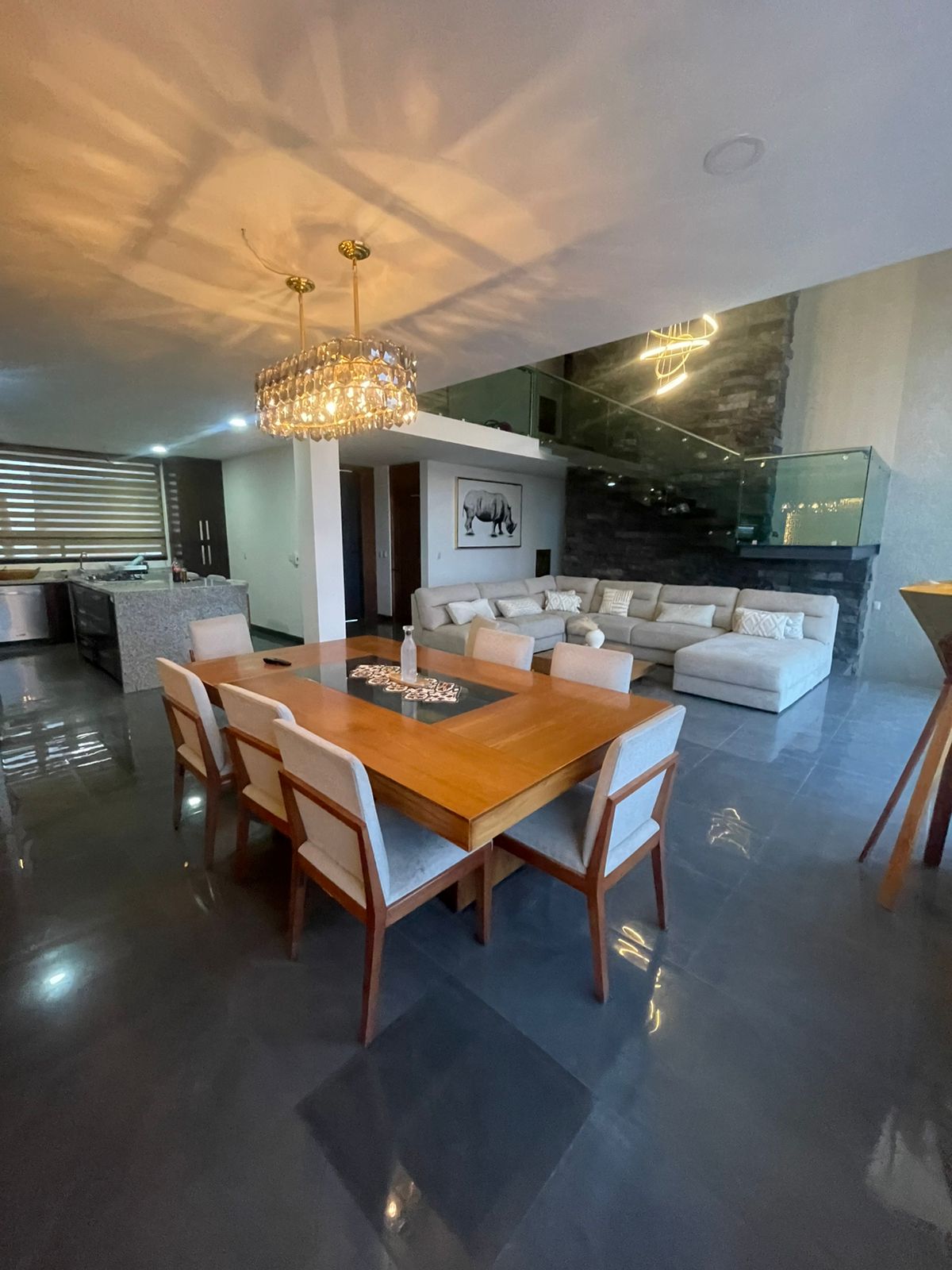 Sala con doble altura