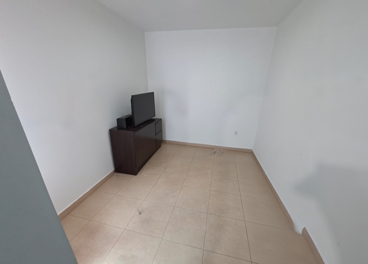 Sala de TV / estudio en planta alta